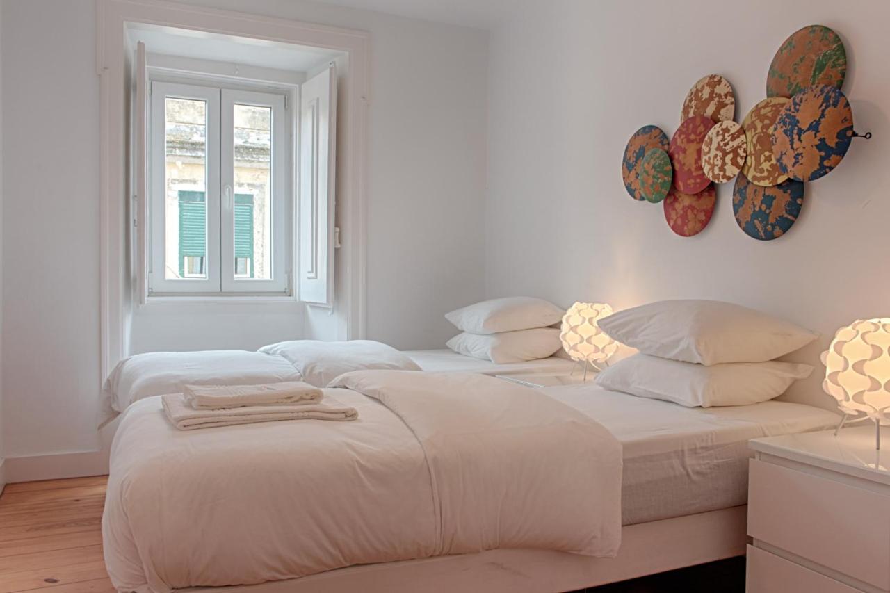 Apartment On Flats *